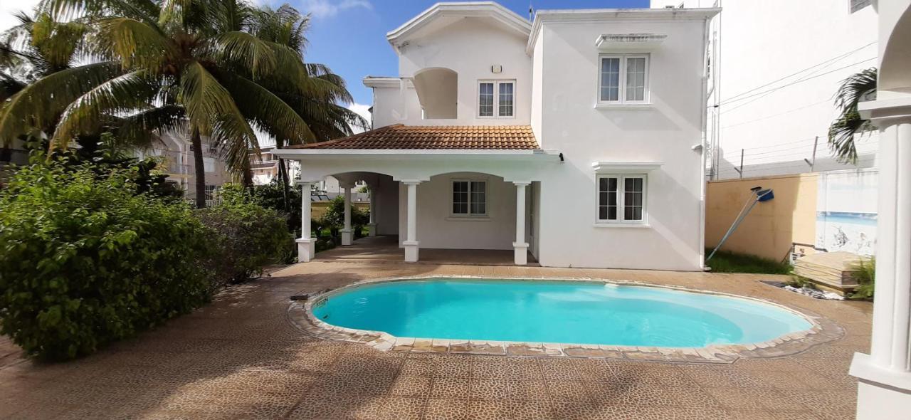 Villa Le Reve D'Or A 150M De La Plage Flic-en-Flacq エクステリア 写真